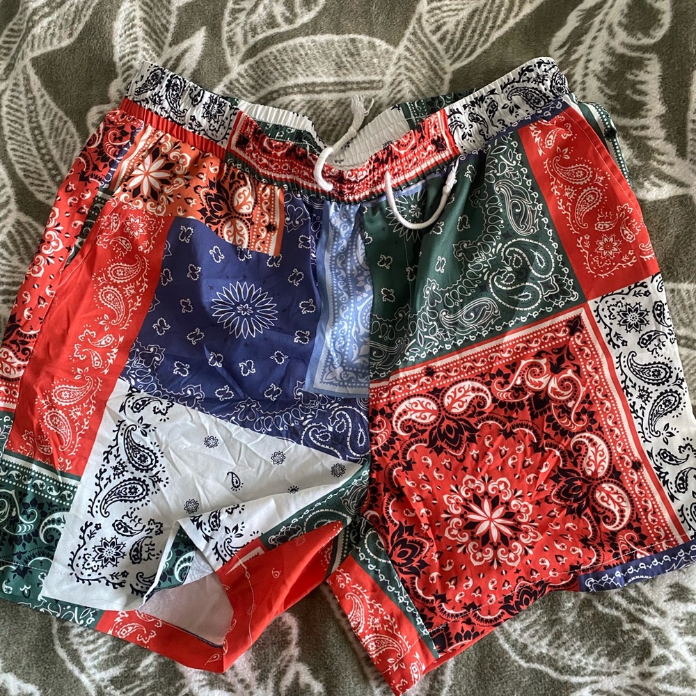Bandana shorts men’s large